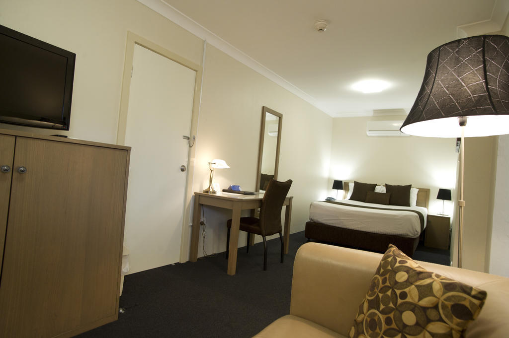 Noah'S Mid City Motor Inn Muswellbrook Habitación foto
